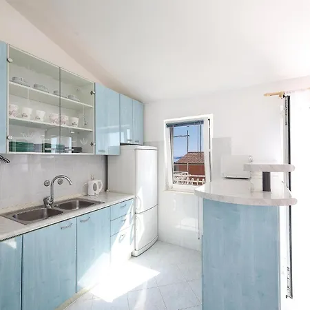 Lägenhet 3 Bedroom Stunning In Kastel Luksic *