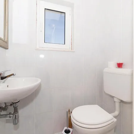 3 Bedroom Stunning In Kastel Luksic Lägenhet