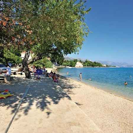 3 Bedroom Stunning In Kastel Luksic Apartment Kastela